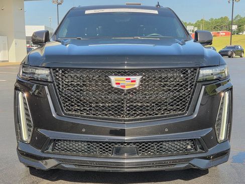 Used 2023 Cadillac Escalade V w/ Heavy-Duty Trailer Package AWD/4WD image 5