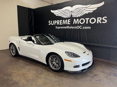 Used 2013 Chevrolet Corvette 427 w/ 1SC Preferred Equipment Group image 2