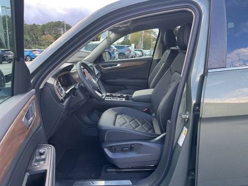 New 2026 Volkswagen Atlas SE image 22