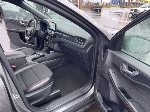 Used 2024 Ford Escape ST-Line image 17