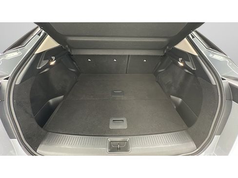 Used 2024 Nissan Ariya AWD image 21