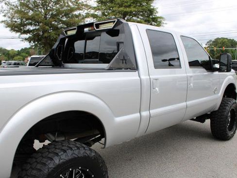 Used 2015 Ford F250 Lariat w/ Lariat Ultimate Package image 11