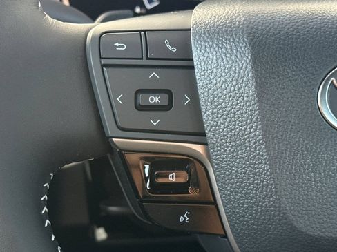 New 2026 Toyota Camry SE FWD image 28