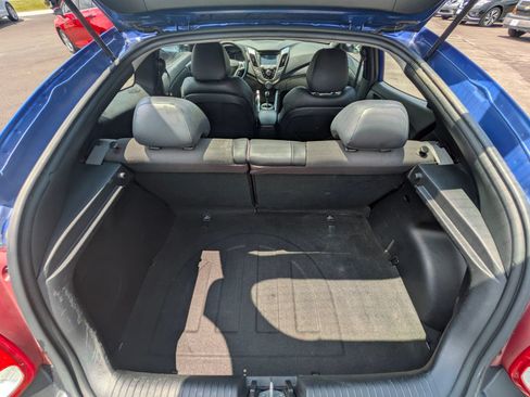 Used 2013 Hyundai Veloster w/ Style Pkg FWD image 20
