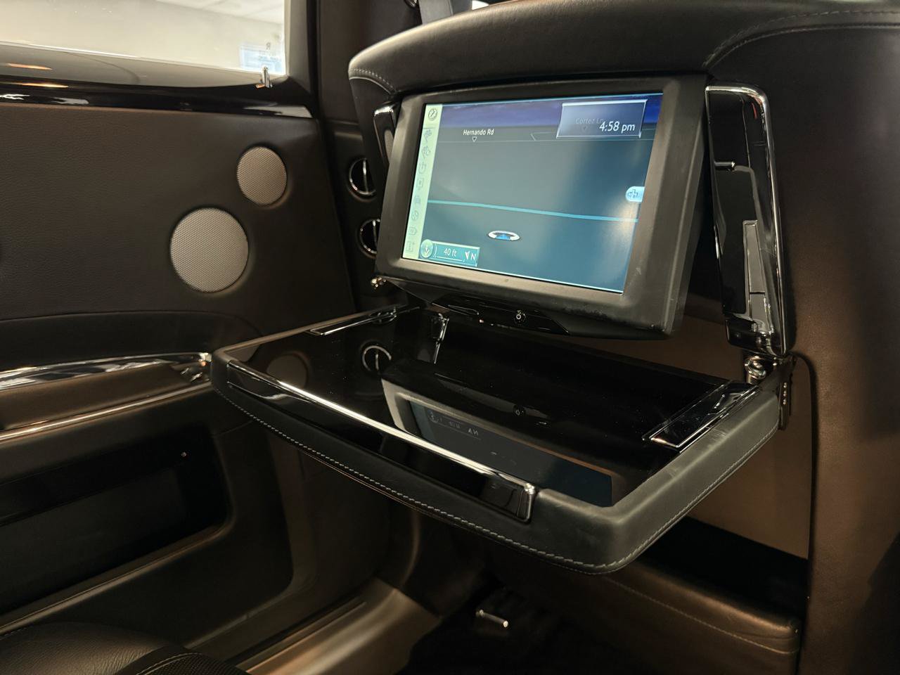 Used 2016 Rolls-Royce Ghost RWD image 27