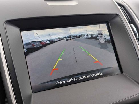 Used 2019 Ford Edge SEL w/ Equipment Group 201A AWD/4WD image 27
