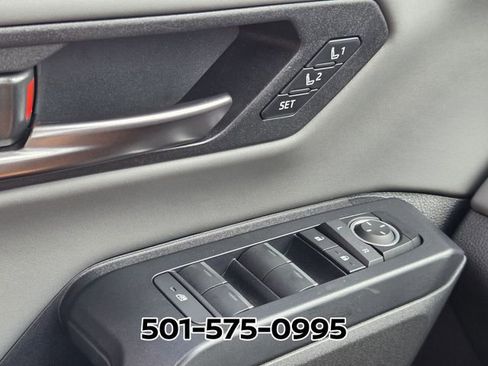 Used 2026 Toyota RAV4 Limited AWD/4WD image 38
