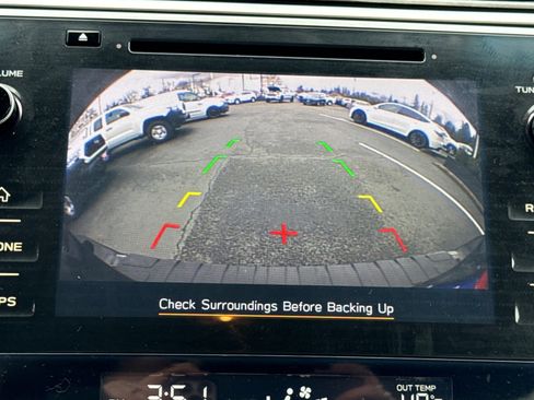 Used 2019 Subaru Outback 2.5i Premium AWD/4WD image 31