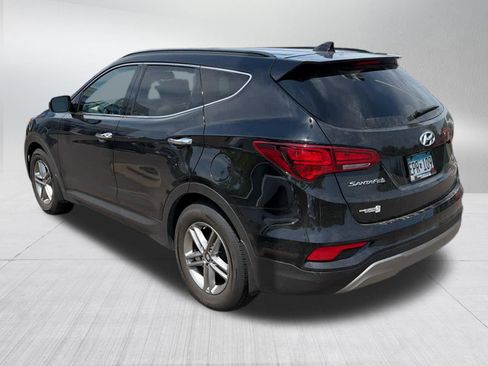 Used 2017 Hyundai Santa Fe Sport AWD/4WD image 7
