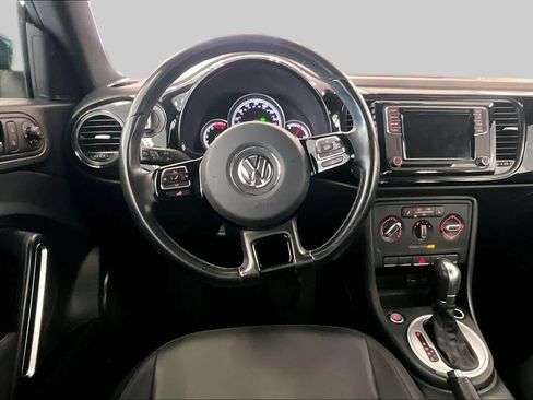 Used 2018 Volkswagen Beetle 2.0T S w/ Style & Comfort Package For S FWD image 5