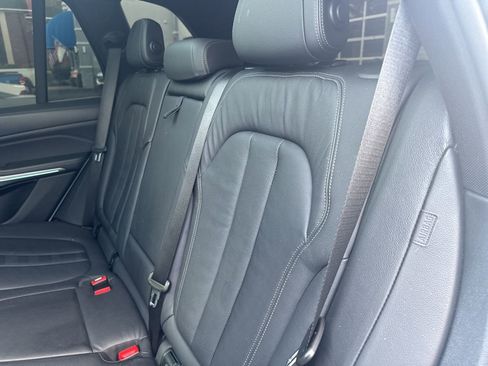 Used 2019 BMW X5 xDrive40i w/ M Sport Package image 45