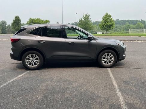 Used 2023 Ford Escape Active AWD/4WD image 25