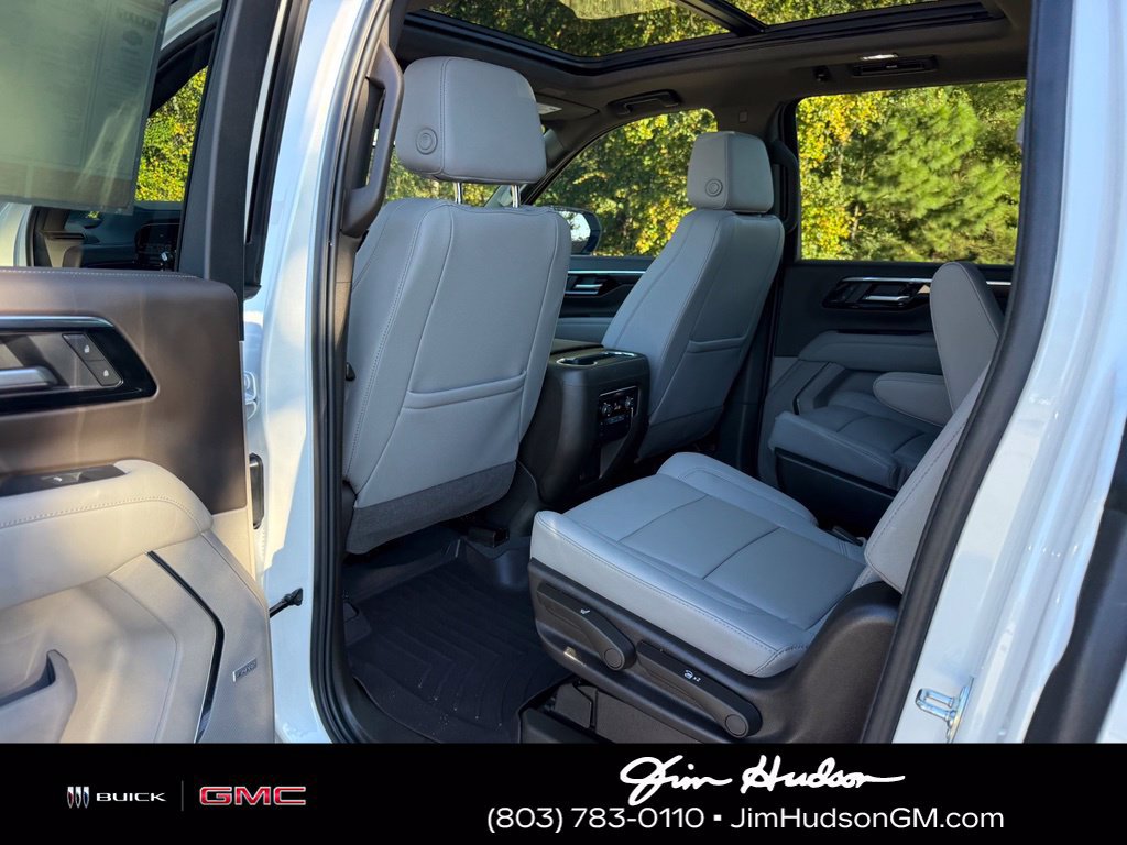 Used 2025 Chevrolet Suburban Z71 w/ Z71 Off-Road Package AWD/4WD image 24