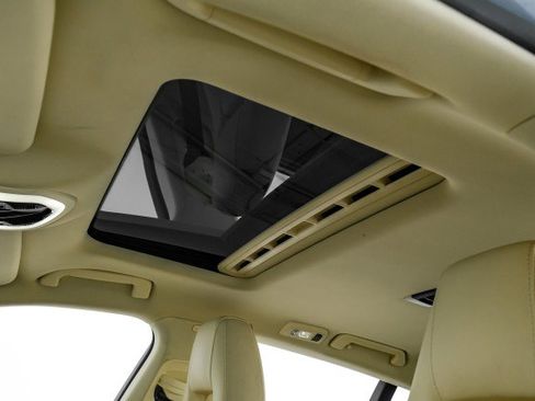 Used 2011 Porsche Panamera 4S image 24