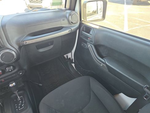 Used 2015 Jeep Wrangler Unlimited Sport w/ Quick Order Package 24S image 12
