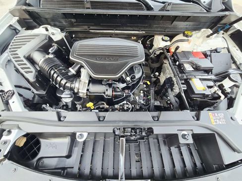 Used 2023 GMC Acadia Denali w/ Denali Ultimate Package AWD/4WD image 21