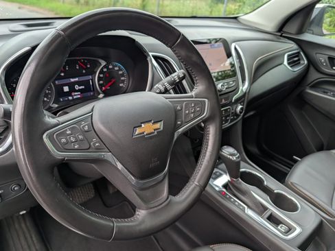 Used 2020 Chevrolet Equinox Premier AWD/4WD image 33