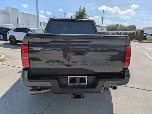 Used 2024 Toyota Tacoma SR5 image 5