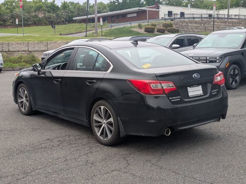 Used 2017 Subaru Legacy 3.6R Limited AWD/4WD image 4