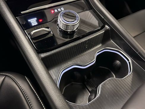 New 2026 Jeep Grand Cherokee L Limited AWD/4WD image 18