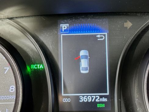 Used 2023 Toyota Camry SE image 19