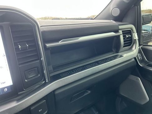 Used 2025 Ford F450 Platinum w/ FX4 Off-Road Package image 28