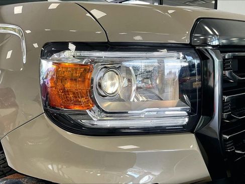 Used 2022 GMC Canyon AT4 w/ Trailering Package AWD/4WD image 30