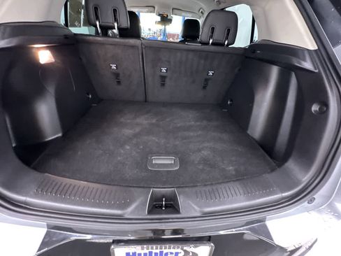 Used 2024 Buick Encore GX Sport Touring w/ Advanced Technology Package image 40