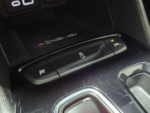 Used 2023 Chevrolet Bolt EUV LT w/ Driver Confidence Package image 30