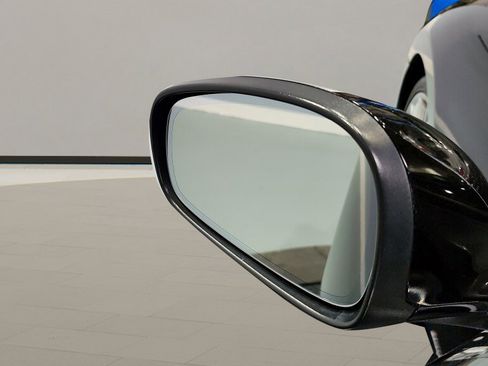 Used 2014 Maserati GranTurismo Convertible image 29