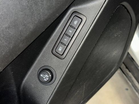 Certified 2022 Chevrolet Equinox Premier image 6