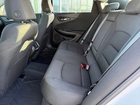 Used 2023 Chevrolet Malibu LT w/ Driver Confidence Package FWD image 10