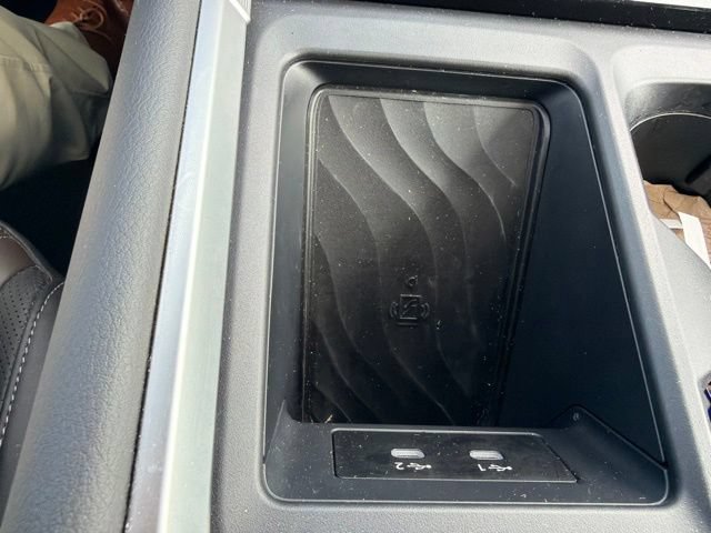 Used 2025 Nissan Armada Platinum AWD/4WD image 19