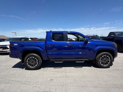 Used 2024 Toyota Tacoma TRD Sport AWD/4WD image 3