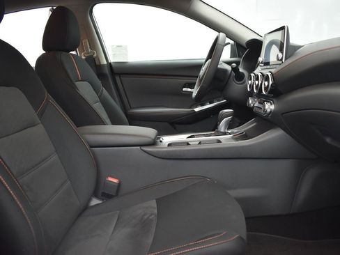 New 2025 Nissan Sentra SR image 21
