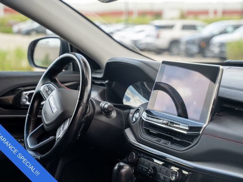 Used 2022 Jeep Compass Trailhawk w/ Trailhawk Convenience Group image 11