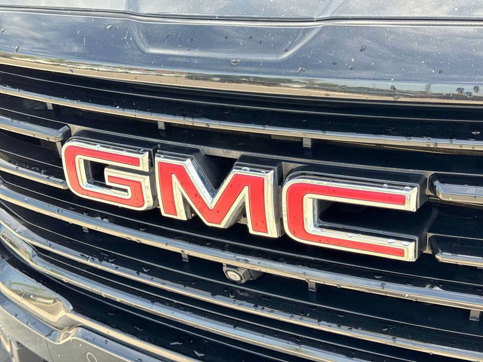 Used 2022 GMC Terrain SLT w/ Tech Package FWD image 11