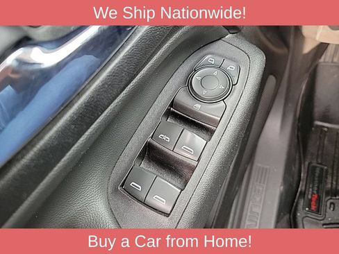 Used 2020 Chevrolet Equinox LT FWD image 24