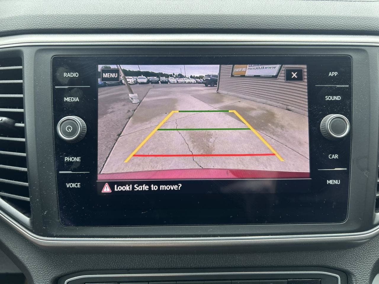 Used 2019 Volkswagen Atlas SE w/ Panoramic Sunroof Package AWD/4WD image 25