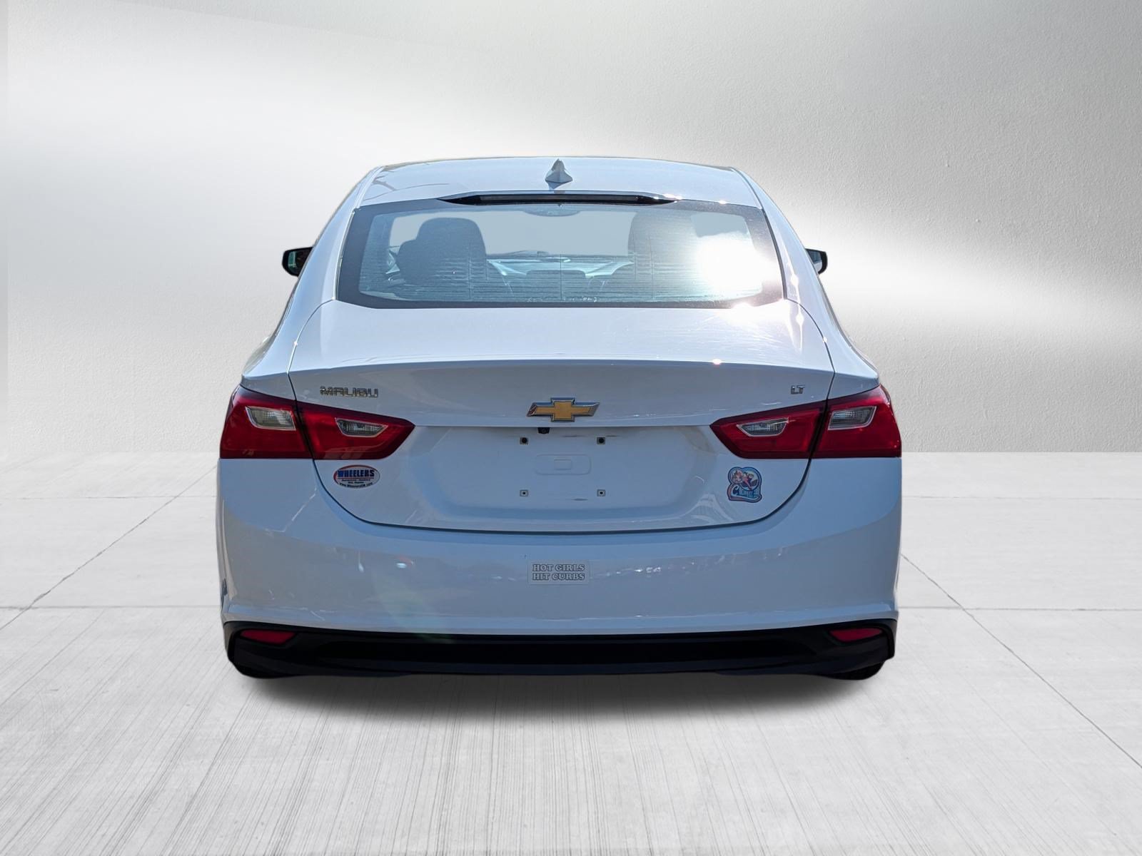 Used 2017 Chevrolet Malibu LT FWD image 6