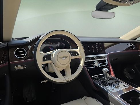 New 2025 Bentley Flying Spur Plug-In Hybrid image 43