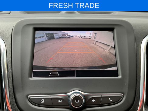 Used 2022 Chevrolet Equinox LT image 20