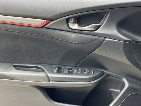 Certified 2018 Honda Civic Type R image 24