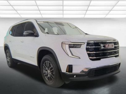 Used 2025 GMC Acadia Elevation