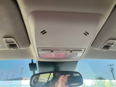 Used 2018 Buick Encore Preferred image 16