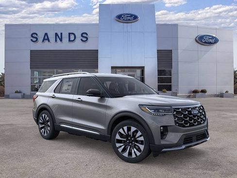 New 2026 Ford Explorer Platinum w/ LUX Leather Package AWD/4WD image 7