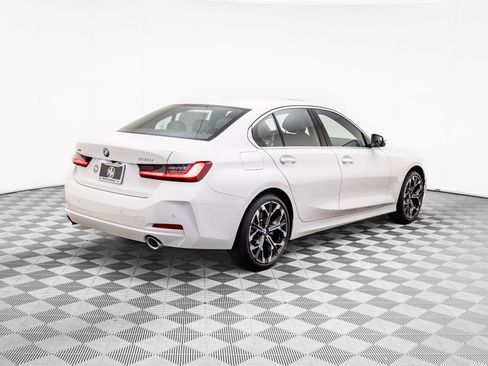 Certified 2026 BMW 330i xDrive Sedan w/ Convenience Package AWD/4WD image 6