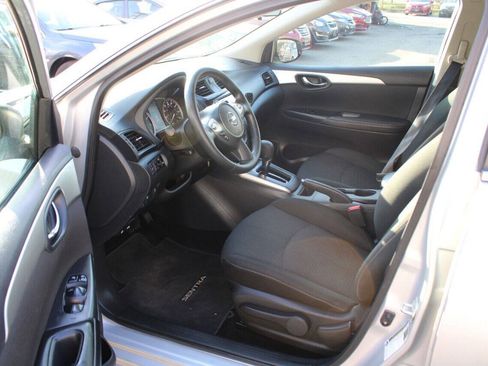 Used 2019 Nissan Sentra S FWD image 18