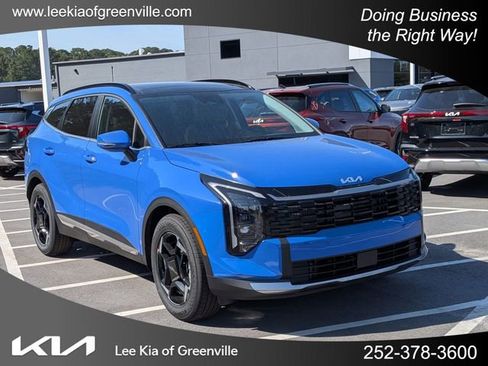 New 2026 Kia Sportage EX FWD image 1