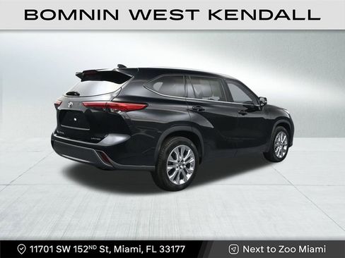 Used 2020 Toyota Highlander Limited image 5